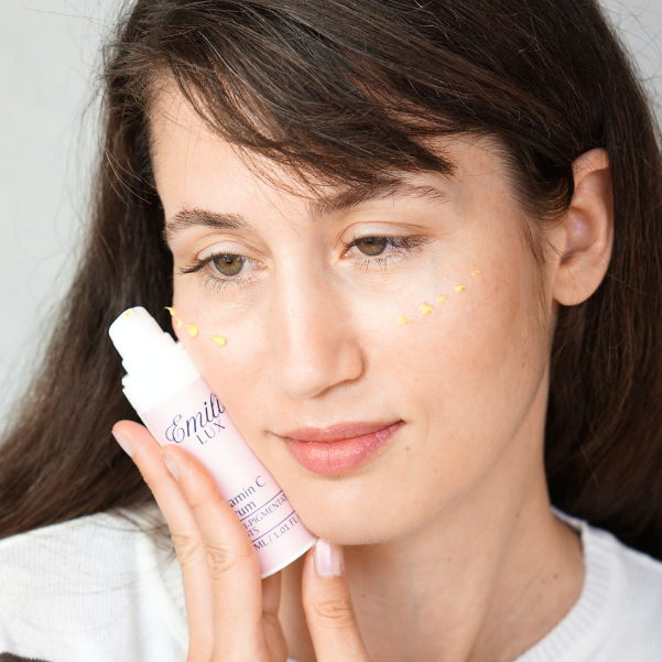 Antioxidant-rich Vitamin C serum for skin brightening and daily protection