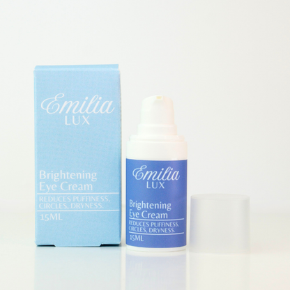 Depuffing eye cream for a smoother and brighter under-eye appearance