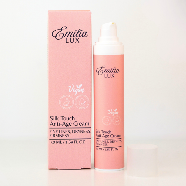 Hydrating anti-aging cream for softer, plumper, and smoother-looking skin
