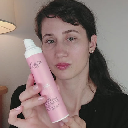 Anti-wrinkle face cream for fine lines and visible skin firmness